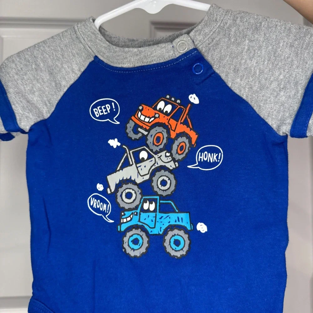 Garanimals Toddler Boys Size 3-6 Months‎ Blue Monster Truck Long Sleeve Bodysuit